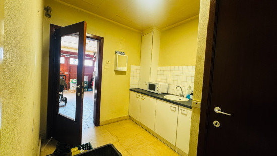 Papestraat - 56 - - 8880