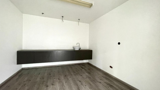 Moeskroenstraat - 726 - - 8930