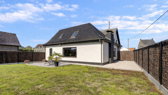 Schoolweg - 2 - - 9770