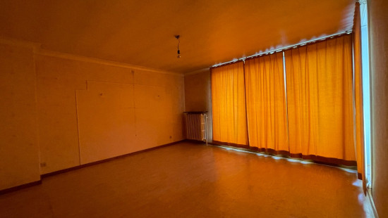 Moeskroenstraat - 726 - - 8930