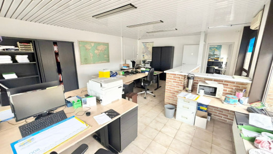 Millesteenstraat - 51 - - 8890