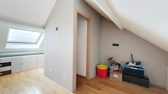 Rue Nouvelle Route - 94 - - 4480