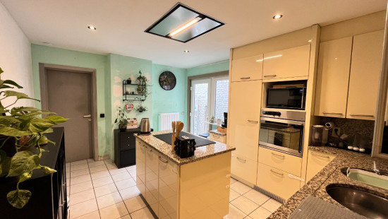 Rumbeeksesteenweg - 403 - - 8800