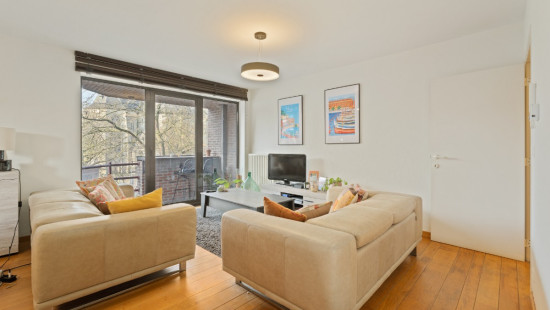 Dorpsplein - 3 - 3 - 1830