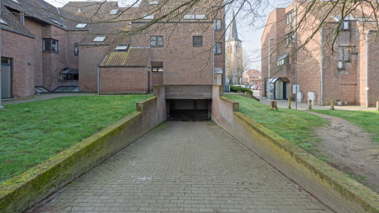 Dorpsplein - 3 - 3 - 1830