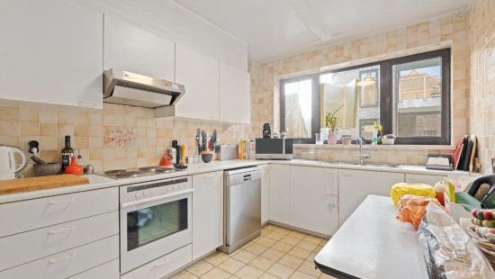 Dorpsplein - 3 - 3 - 1830