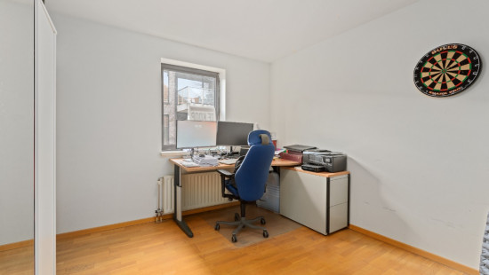 Dorpsplein - 3 - 3 - 1830