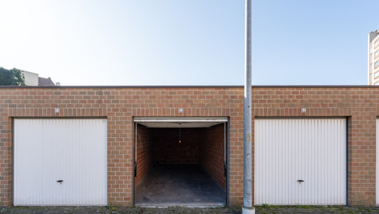 Stationsstraat - 1 - GARAGE 4 - 9200