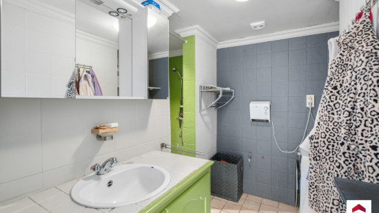 Damweg - 31 - - 8340