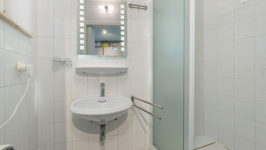 Koninginlaan - 76 - - 8370