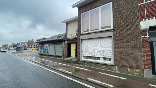 Moeskroenstraat - 726 - - 8930