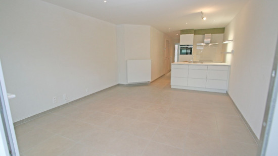 Albert I laan (res. Stuart) - 245 - - 8620