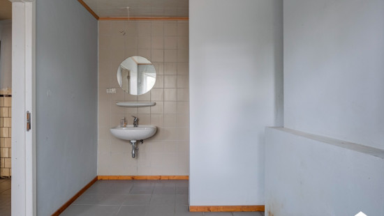 Nieuwe baan - 65 - - 2430