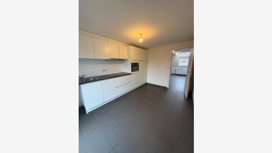 Stationsstraat - 8A - 3A - 8900