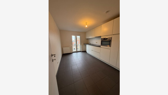 Stationsstraat - 8A - 3A - 8900