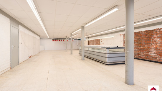Statiestraat - 121 - - 8720