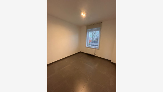 Roeselarestraat - 92 - 0101 - 8560