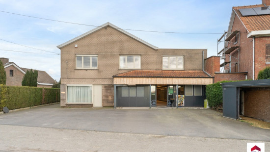 Statiestraat - 121 - - 8720