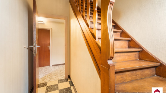 Statiestraat - 121 - - 8720