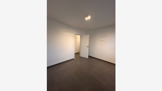 Roeselarestraat - 92 - 0101 - 8560