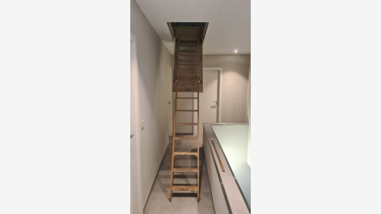 Stationsstraat - 98 - - 8880