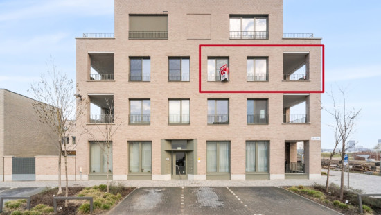 Leo J. Krynlaan - 27 - 202 - 2050