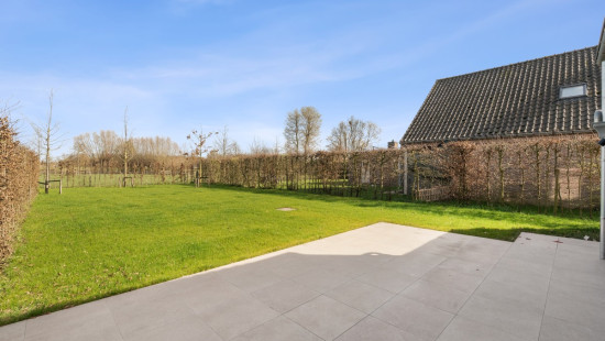 Rijksweg - 476 - - 8710