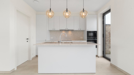 Rijksweg - 476 - - 8710