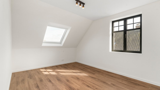 Rijksweg - 476 - - 8710