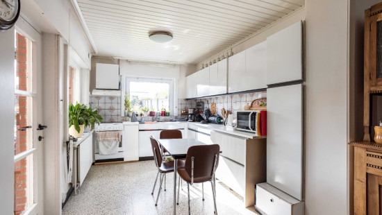 Rozenstraat - 11 - - 8552