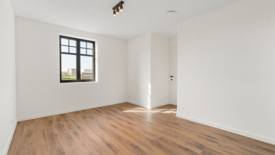 Rijksweg - 476 - - 8710