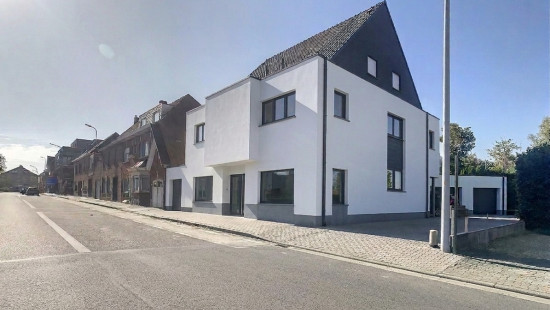 Harelbekestraat - 27 - - 8570