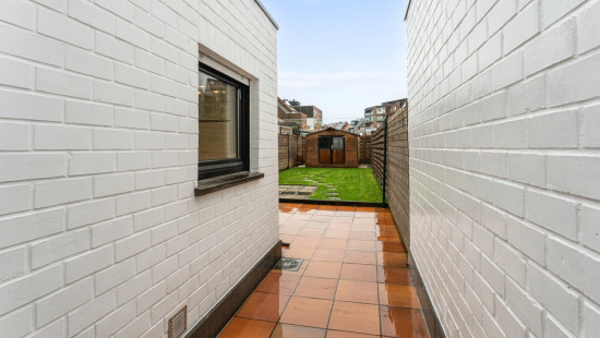 Zuidmoerstraat - 46 - - 9900