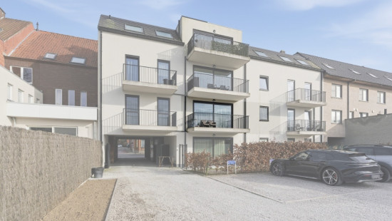 Burgemeester Vandenbogaerdelaan - 44 - 104 - 8870