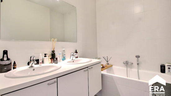 Avenue des Tamaris - 33 - G8 - 1080