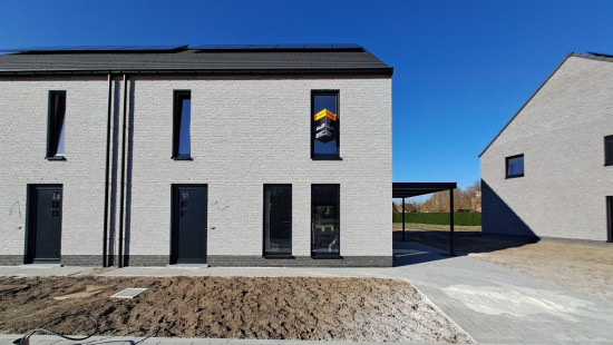 Meersstraat/Watermolenstraat - - - 8520