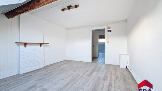 Rue de la Couronne - 4 - 5 - 4500