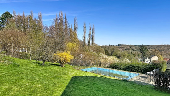 Rue Chênia - 3 - - 4520