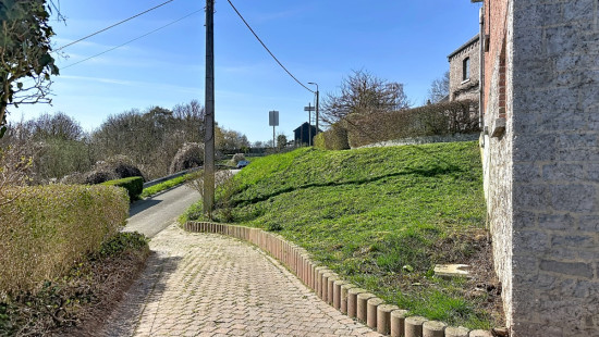 Rue Chênia - 3 - - 4520