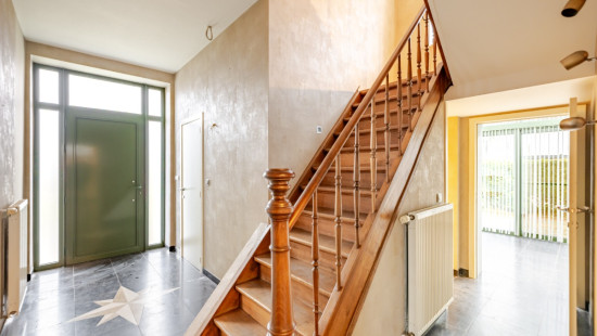 Elsburgstraat - 4 - - 9960