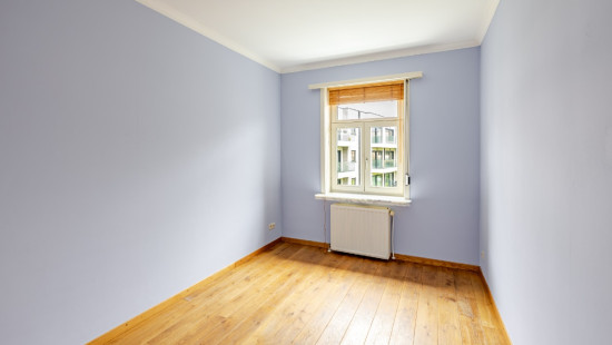 Elsburgstraat - 4 - - 9960