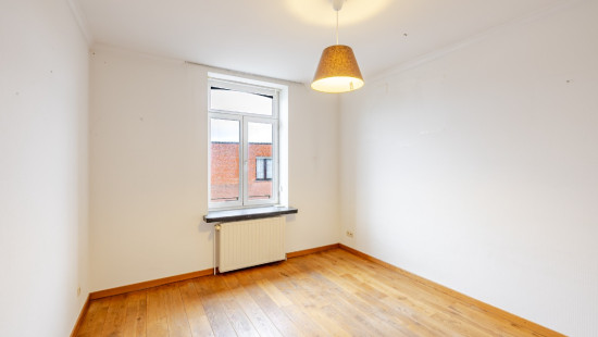 Elsburgstraat - 4 - - 9960