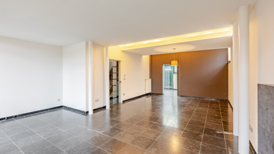 Elsburgstraat - 4 - - 9960