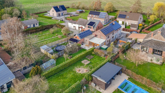 Rue Darville - 32 - - 5380