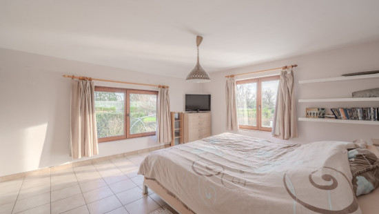 Rue Darville - 32 - - 5380