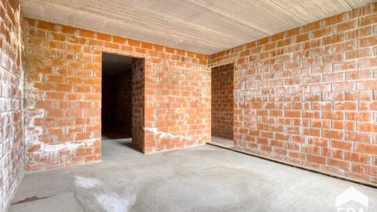 Hollestraat - 2 - - 2440