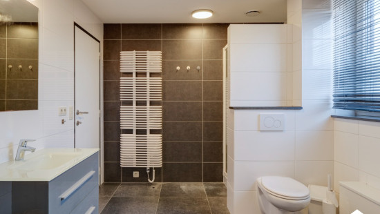 Vliegveldlaan - 1 - 2 - 3990