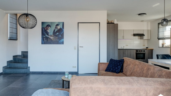 Vliegveldlaan - 1 - 2 - 3990