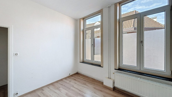 Rue de la Ture - 8 - 11 - 7500