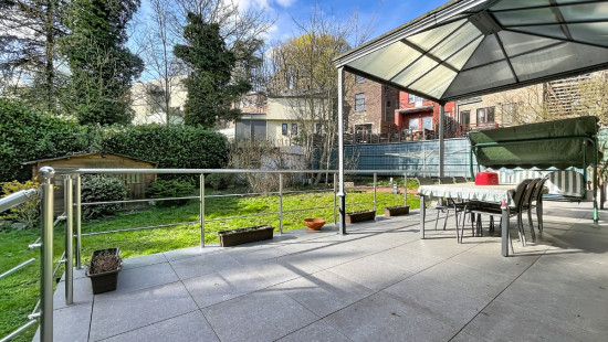 Rue Bairoua - 93 - - 4000